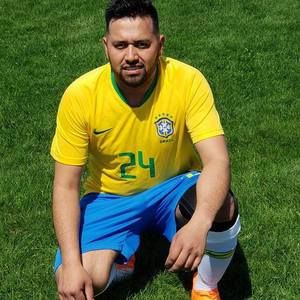 Meet your Posher, Jose